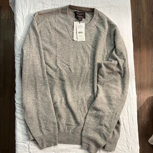 Black Brown 1826 Light Gray 100% Cashmere Crewneck Sweater